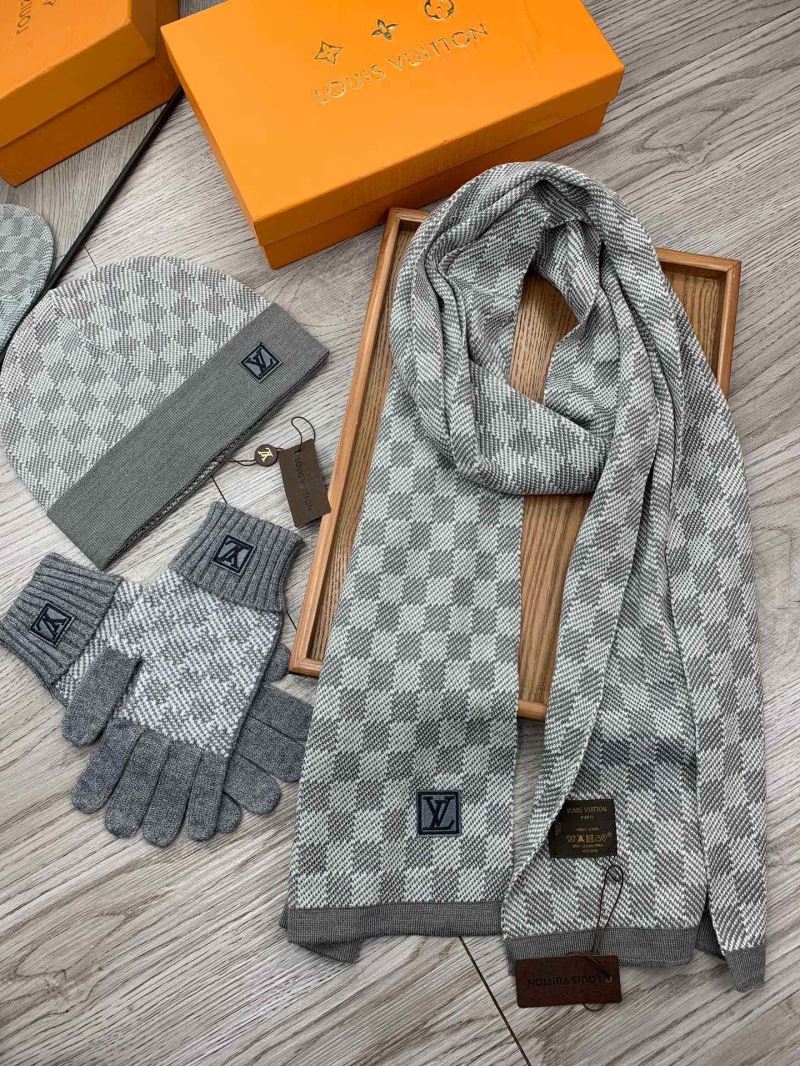 Louis Vuitton Caps Scarfs